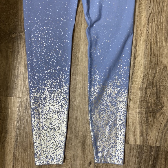 Beyond Yoga High Waisted Alloy Ombre Midi Leggings - Picture 7 of 13